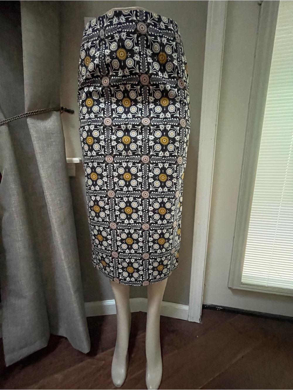 Boden Black Geometric Pencil Skirt with Yellow and Cream Motif